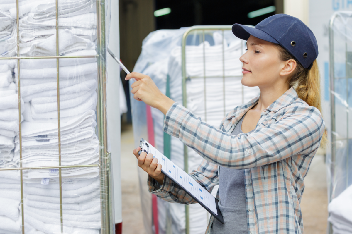 Commercial Laundry Delivery And Driver 1200X800